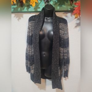 Soft and warm cardigan